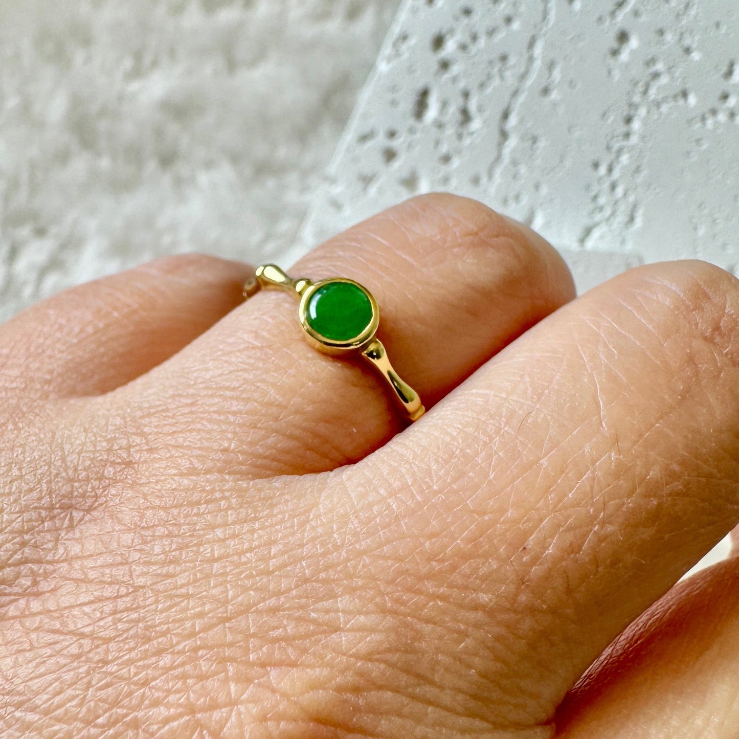 Circle Disc Green Jadeite Ring