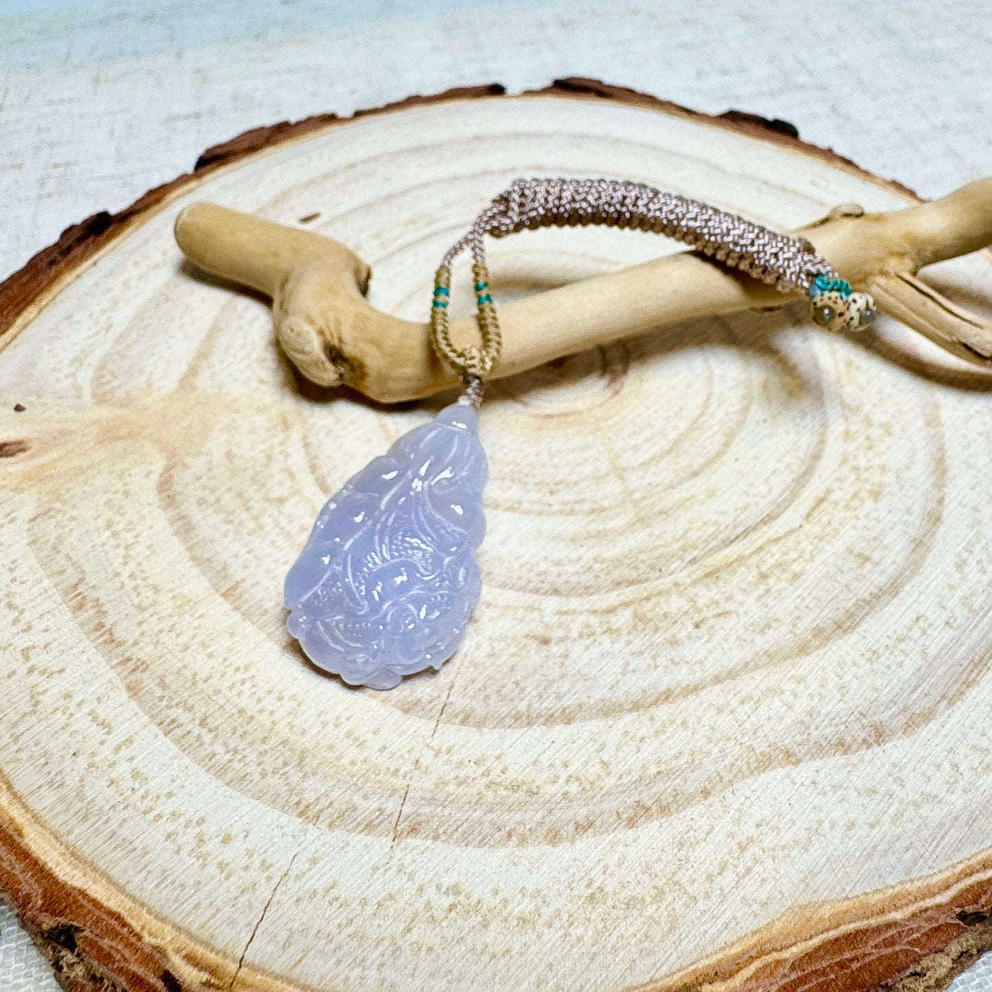 Icy Lavender Chinese Cabbage Jade Macramé Necklace