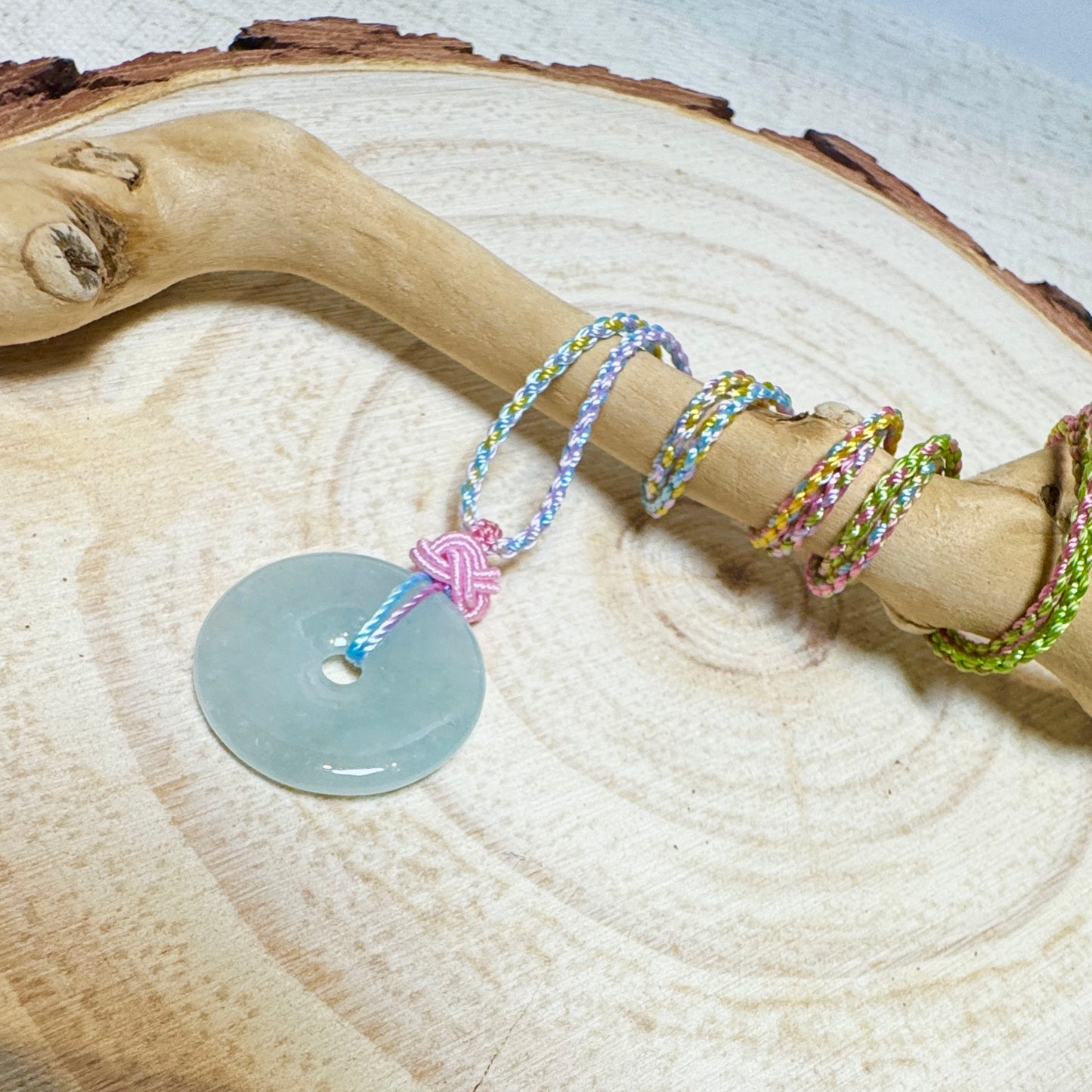 Icy Moss Green Jade Donut Macramé Necklace