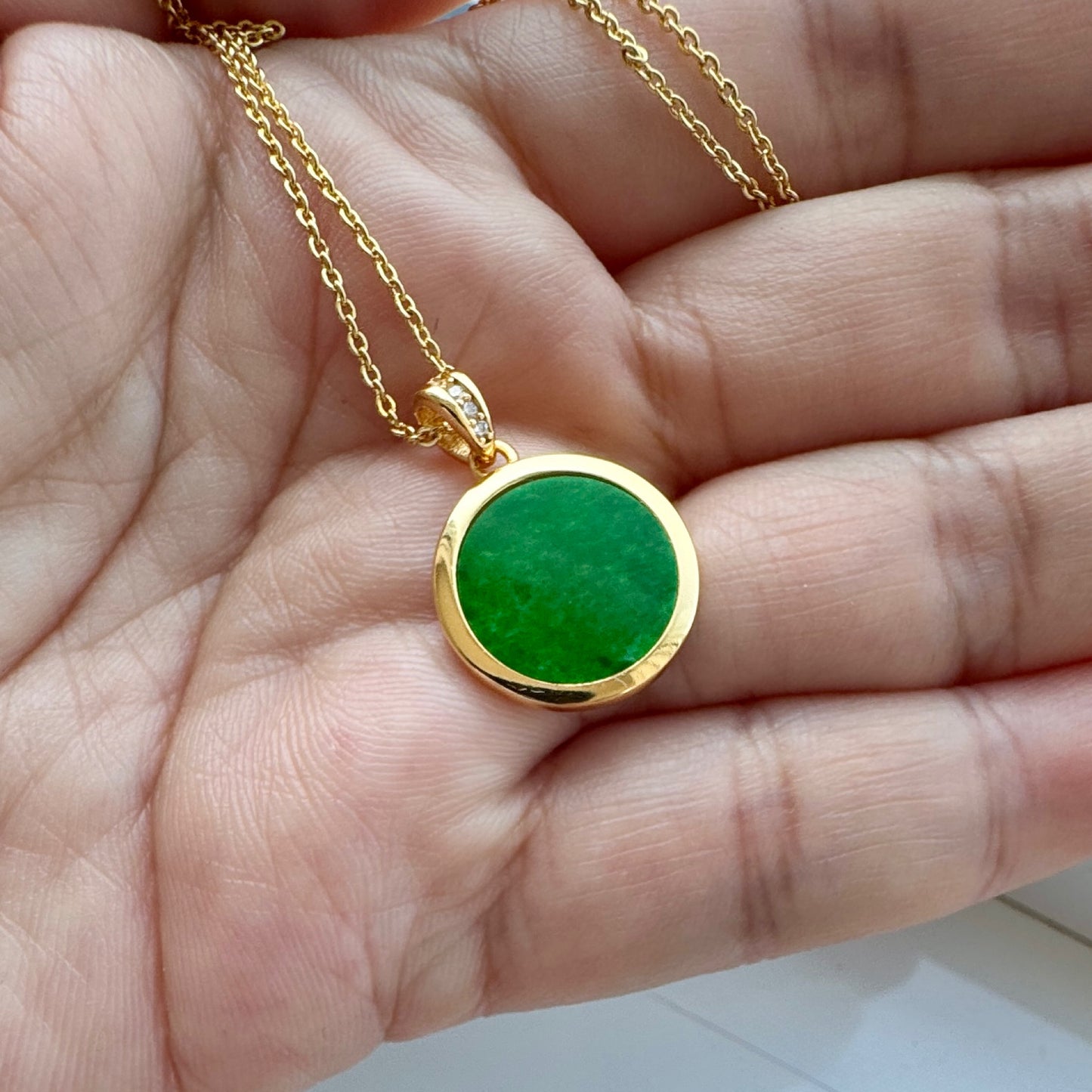 Green Jadeite Disc Pendant Necklace