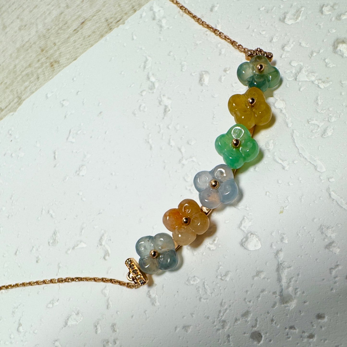 Kwai Faa Osmanthus Jadeite Smiley Necklace — Vibrant Contrast Mix (18K Rose Gold)