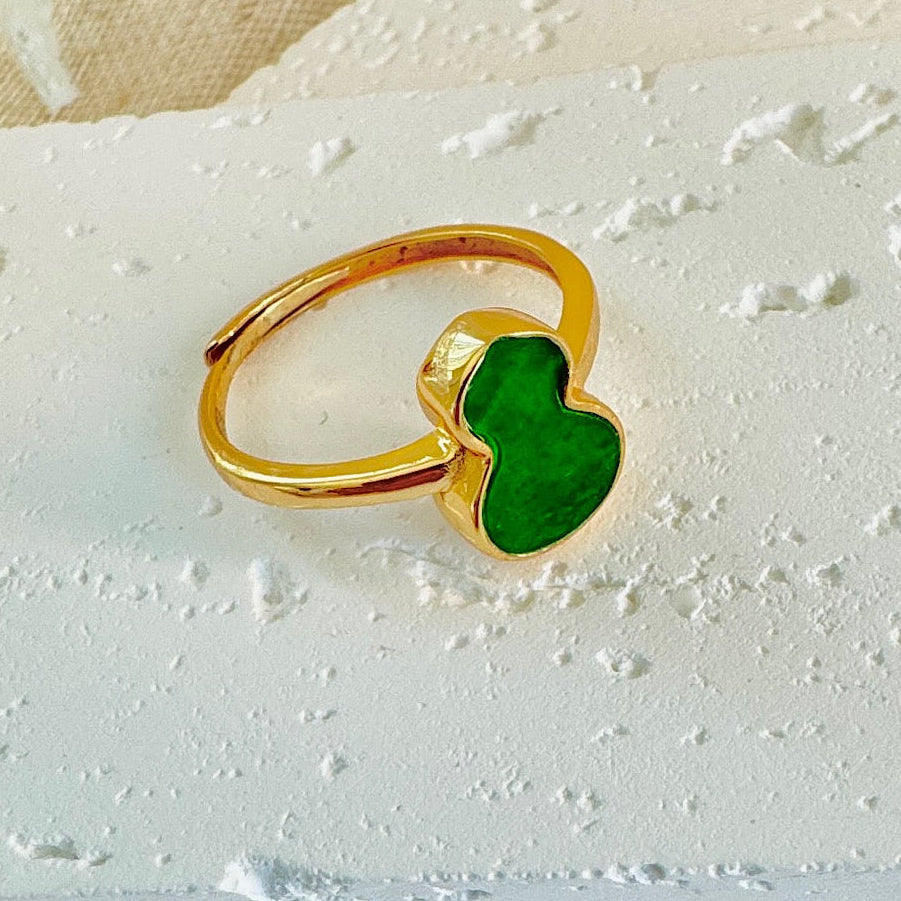 Green Hulu Calabash Jadeite Ring