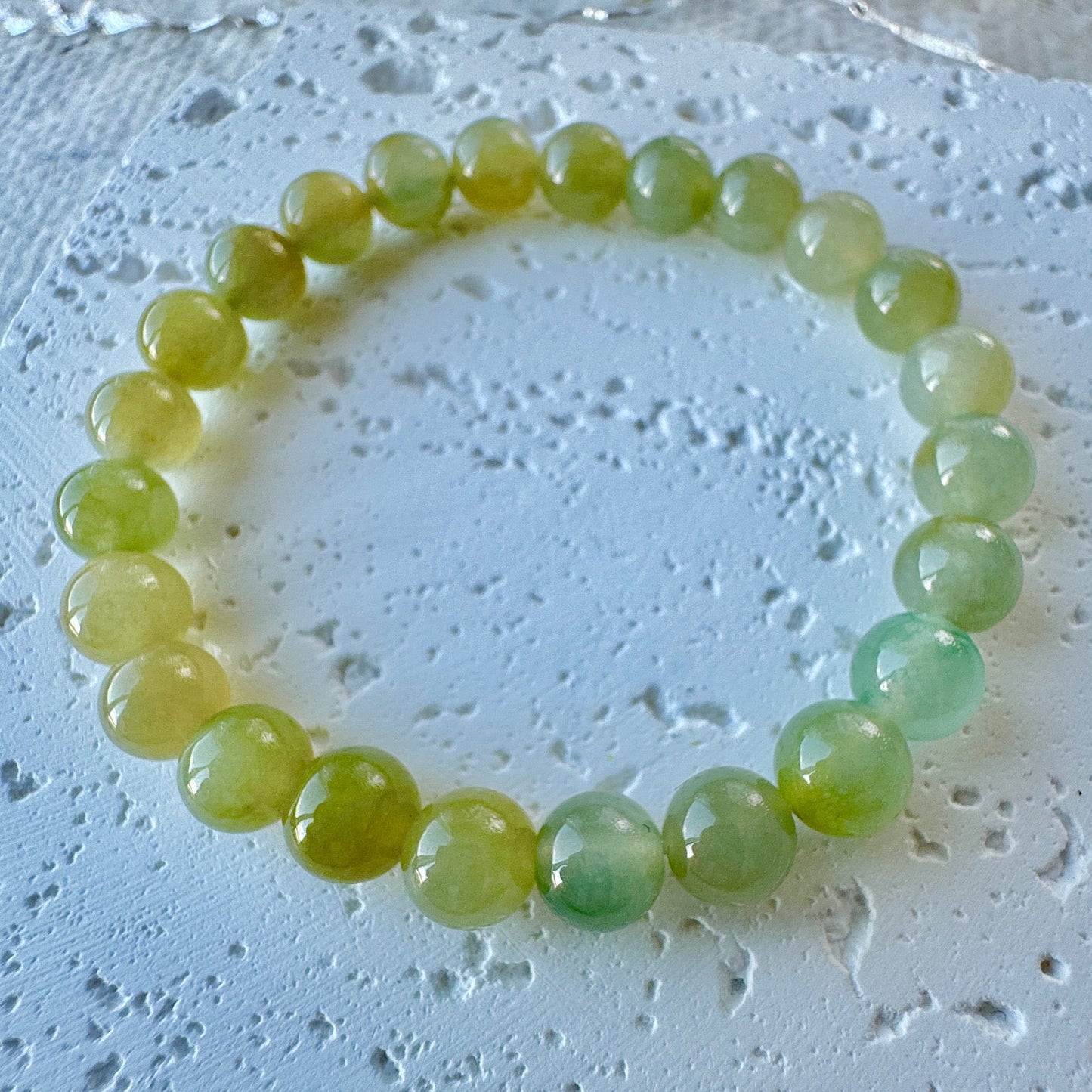 Yellowish Green Fine Jadeite Beads Bracelet (c.6mm+)