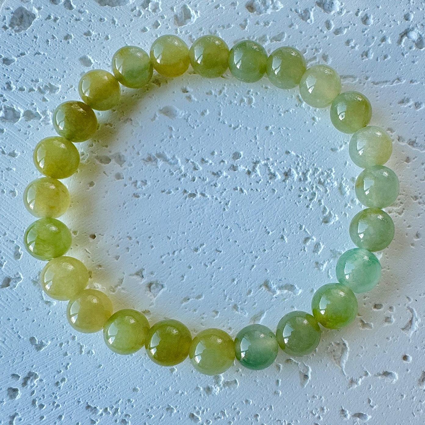 Yellowish Green Fine Jadeite Beads Bracelet (c.6mm+)