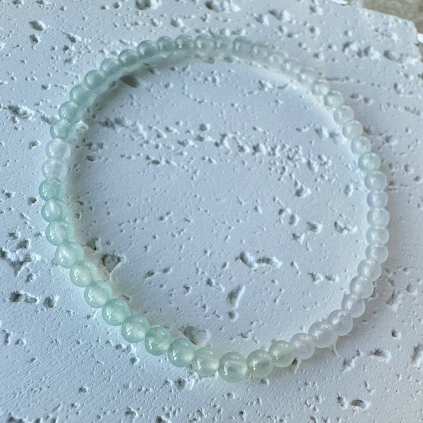 Icy White Fine Jadeite Beads Bracelet (c.4mm+)